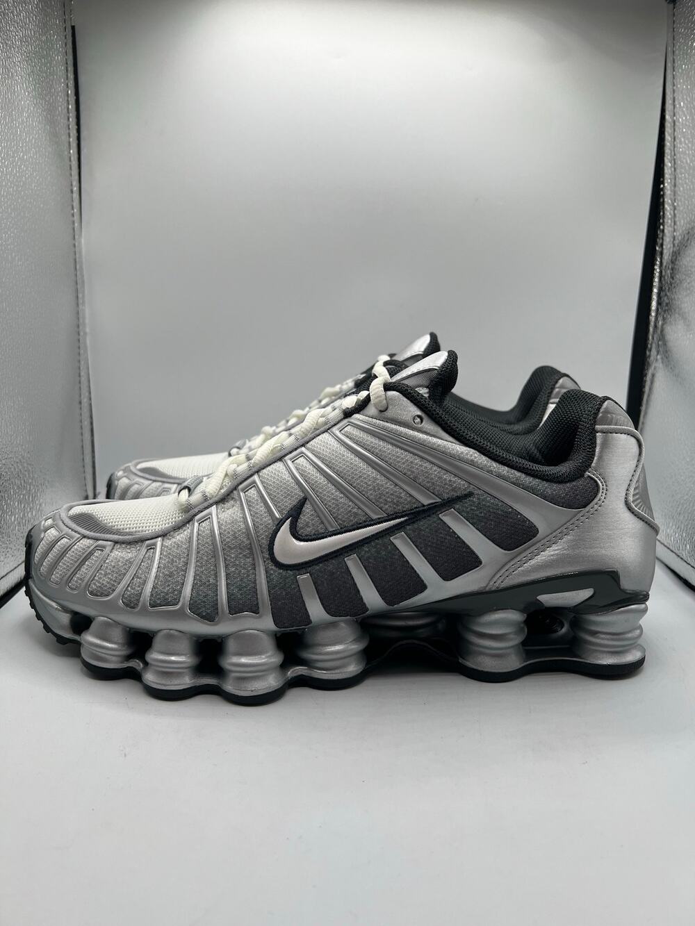 Nike Shox TL “Metallic Silver” size 8.5 men’s
